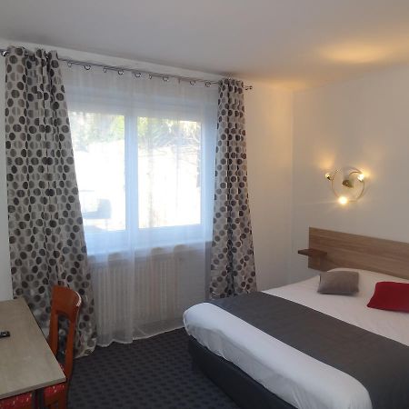 Les Ambassadeurs Hotell Saint-Chamond Eksteriør bilde